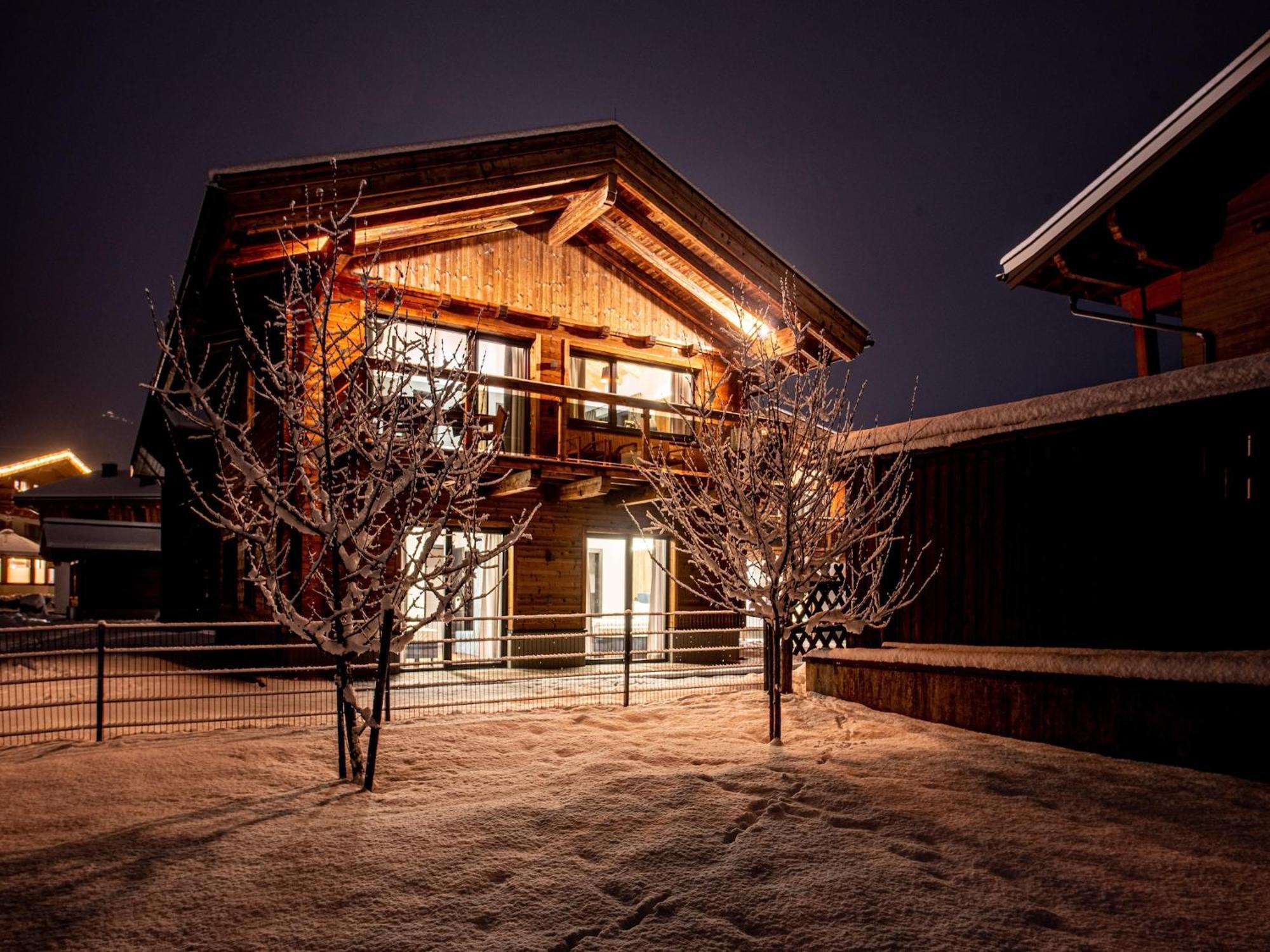 The Village Chalet Stone House Wald im Pinzgau Exterior foto