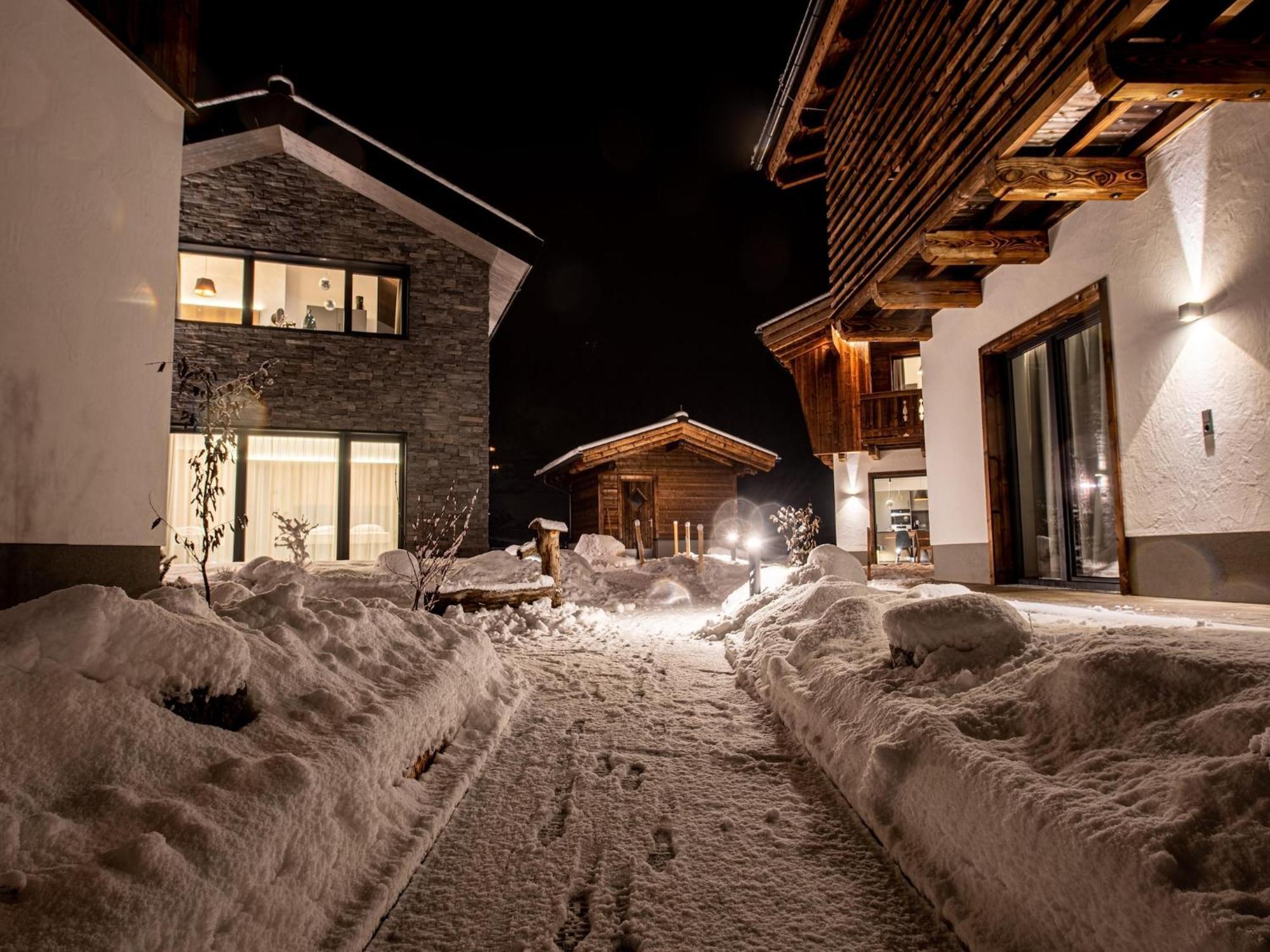 The Village Chalet Stone House Wald im Pinzgau Exterior foto
